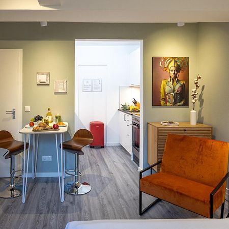 ארנסבורג Have-A-Nice-Stay - Souterrain, Kino An Der Natur, U-Bahn Nach Hamburg 400M - Baecker & Restaurants 500M - Lidl 800M - Zentrum 1,5Km מראה חיצוני תמונה